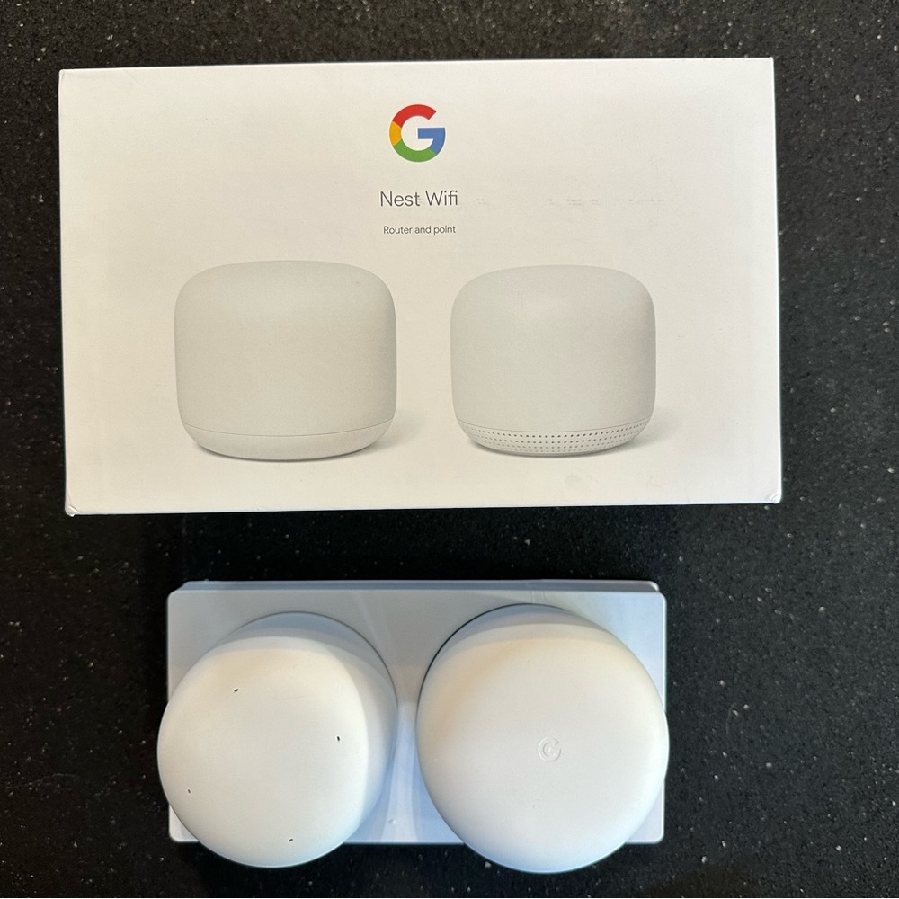 Nest Wifi - Mesh Router (AC2200) 2 pack - Snow